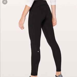 Lululemon “fast as fleece” tight- black